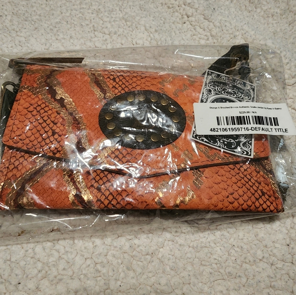 Final Price! NWT Keep it Gypsy Purse